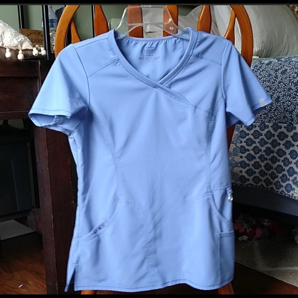 Cherokee infinity ceil blue scrub set